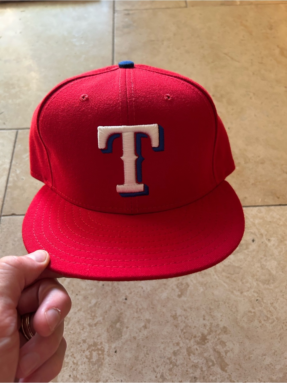 Men’s Texas Rangers New Era 59FIFTY Authentic Collection hat size 7 1/2.